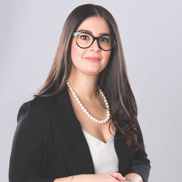 Meet your Posher, Lauren - Picture 1 of 1